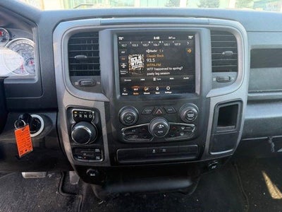 2021 RAM 1500 Classic Tradesman 4x4 Crew Cab 5'7" Box