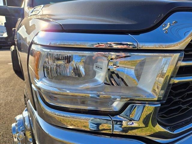 2020 RAM 3500 Chassis Cab Tradesman 4WD Reg Cab 60" CA 143.5" WB