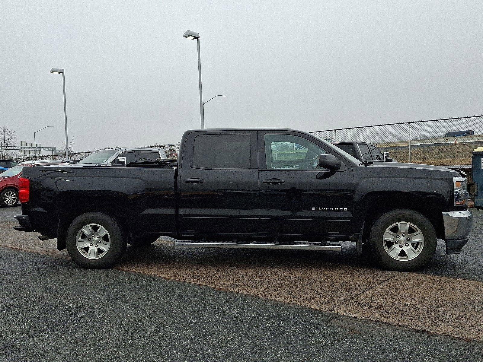 2017 Chevrolet Silverado 1500 Crew Cab Standard Box 2-Wheel Drive LT