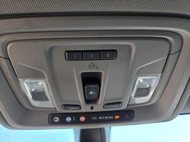 2019 Chevrolet Silverado 1500 Crew Cab Short Box 4-Wheel Drive RST