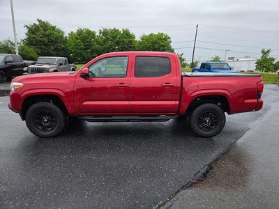 2022 Toyota Tacoma 4WD 4WD SR Double Cab 5' Bed V6 AT (GS)