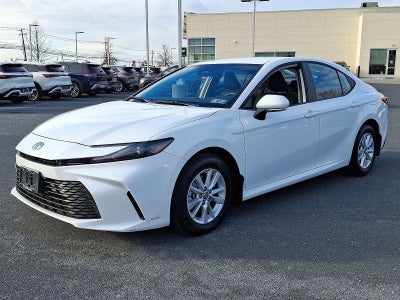 2025 Toyota Camry LE AWD (Natl)