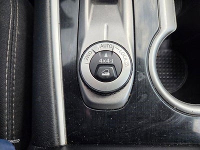 2017 Nissan Pathfinder 4x4 SV