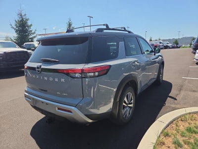 2024 Nissan Pathfinder SL 4WD