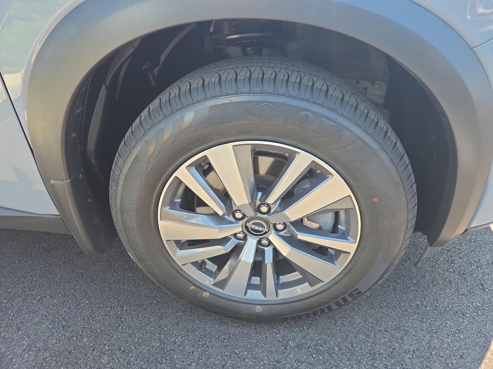 2024 Nissan Pathfinder SL 4WD