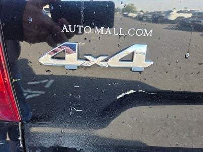 2016 Toyota Tundra 4WD Truck 4WD Double Cab Long Bed 5.7L V8 SR5 (Natl)