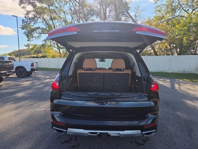 2022 BMW X7 xDrive40i Sports Activity Vehicle
