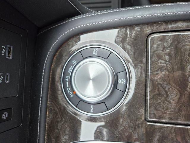 2023 Nissan Armada 4x4 Platinum
