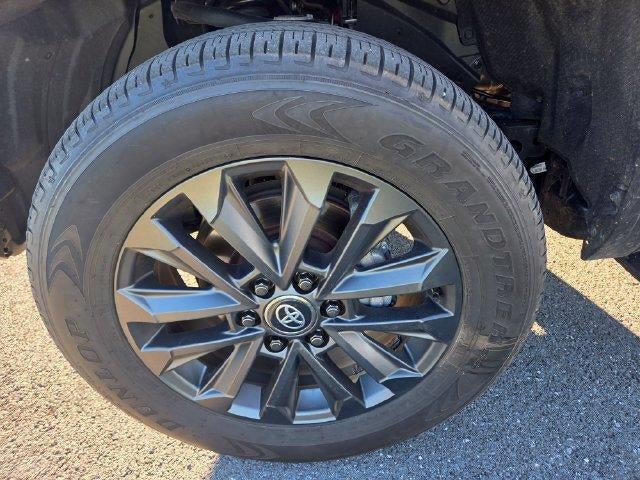 2024 Toyota Land Cruiser 4WD (GS)