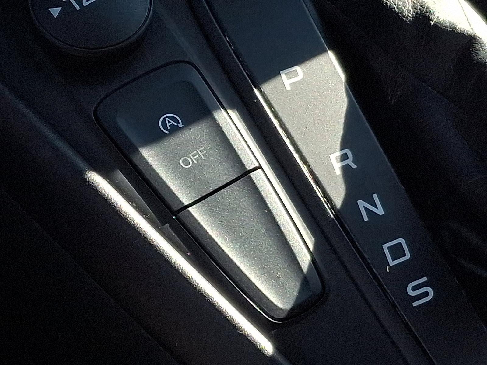 2018 Ford Focus SE Sedan