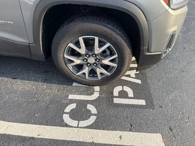 2023 GMC Acadia AWD SLT