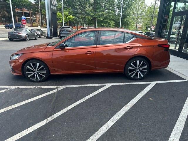2020 Nissan Altima 2.5 SR AWD Sedan