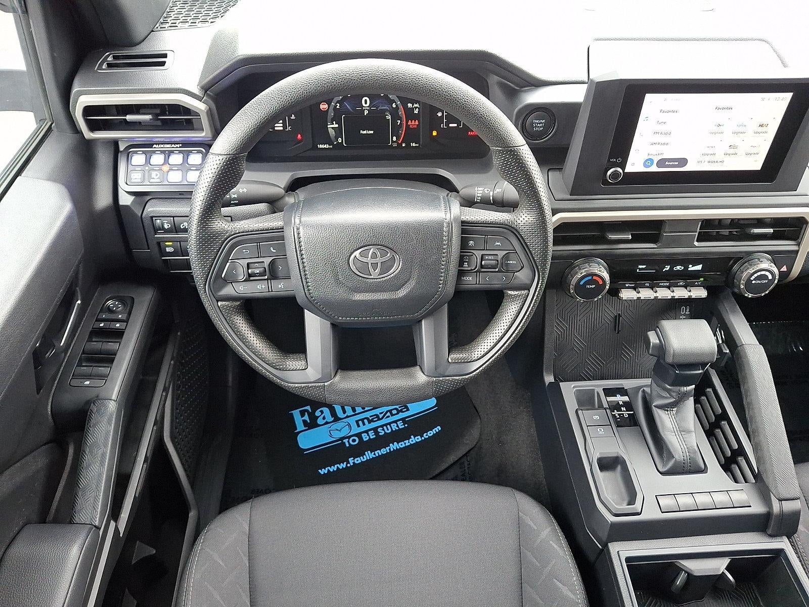 2024 Toyota Tacoma 2WD 2WD SR Double Cab 5' Bed AT (Natl)