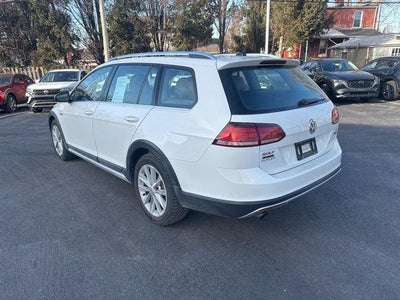 2018 Volkswagen Golf Alltrack 1.8T SE Manual