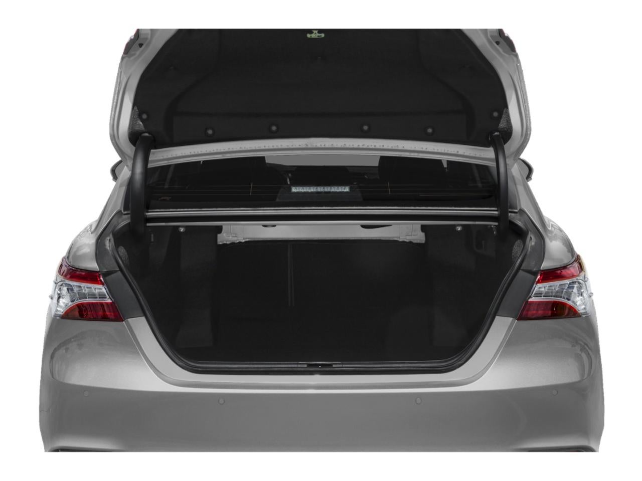 2019 Toyota Camry XLE Auto (SE)