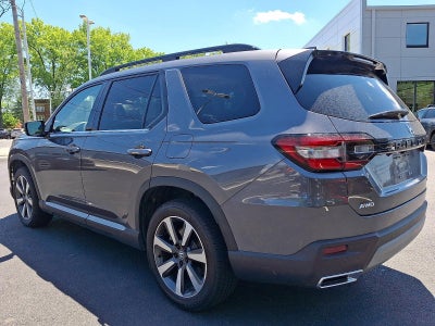 2025 Honda Pilot Touring AWD