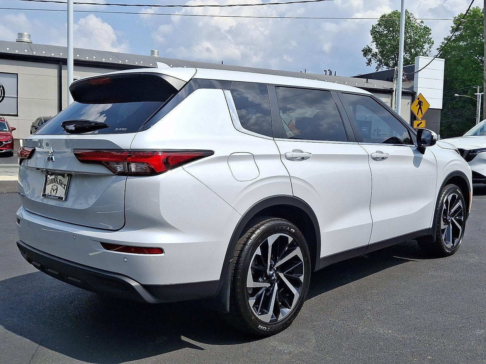 2022 Mitsubishi Outlander ES S-AWC