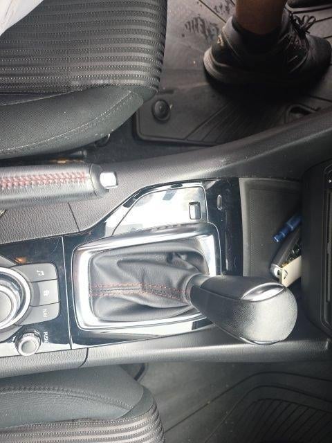 2014 Mazda Mazda3 4dr Sdn Auto i Touring