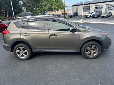 2015 Toyota RAV4 AWD 4dr XLE (Natl)
