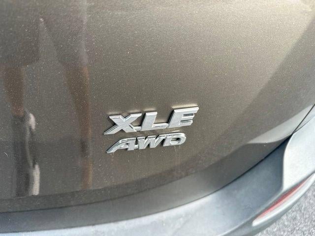 2015 Toyota RAV4 AWD 4dr XLE (Natl)