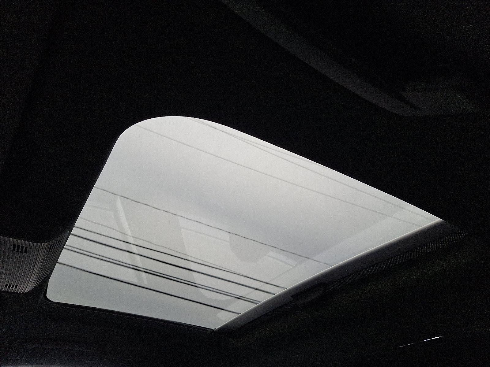 2024 Volkswagen Golf R 2.0T Manual