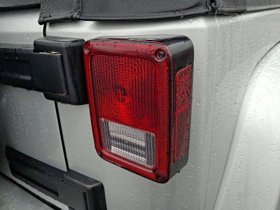 2012 Jeep Wrangler 4WD 2dr Sahara