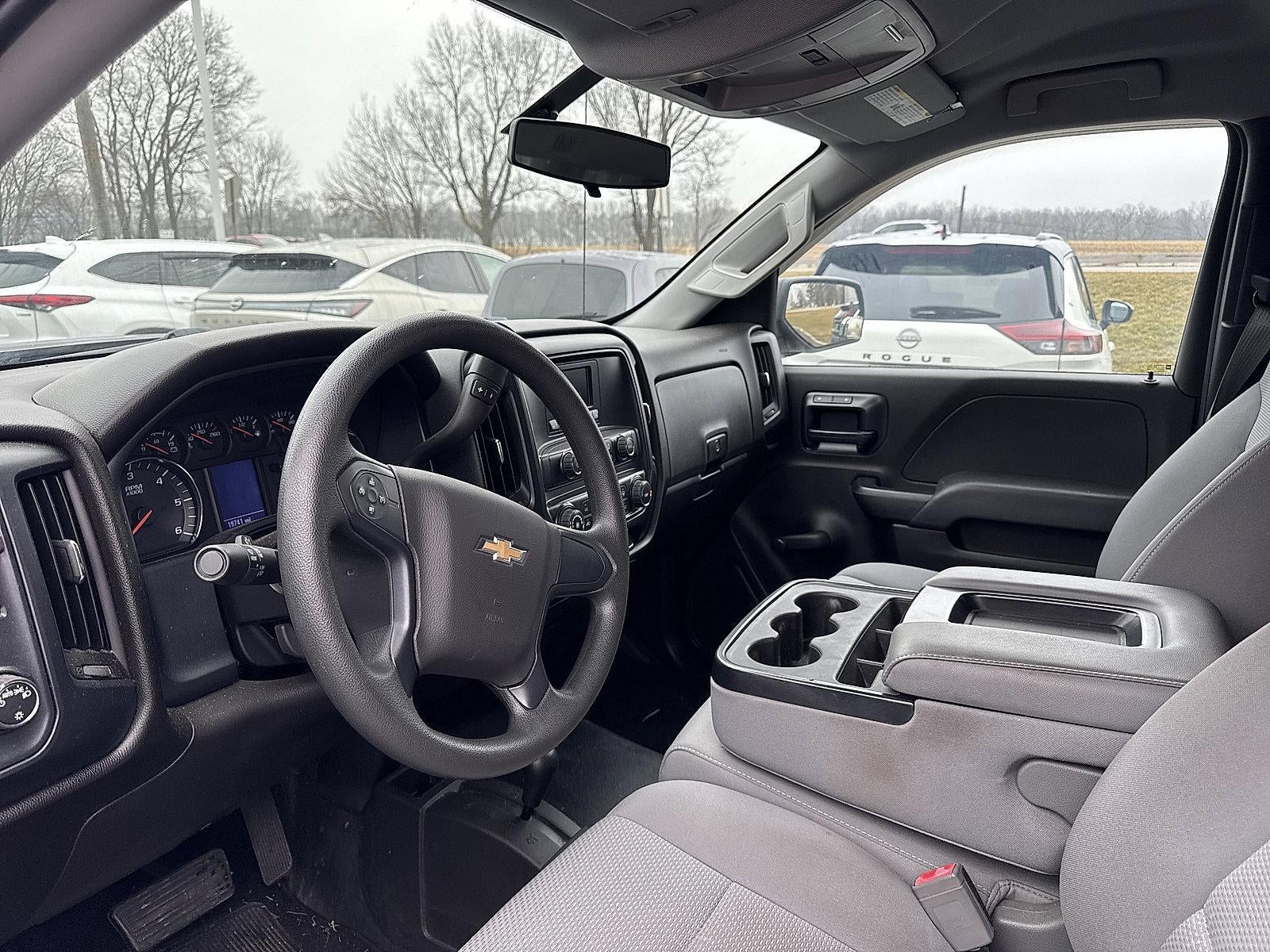 2016 Chevrolet Silverado 1500 Regular Cab Long Box 4-Wheel Drive WT