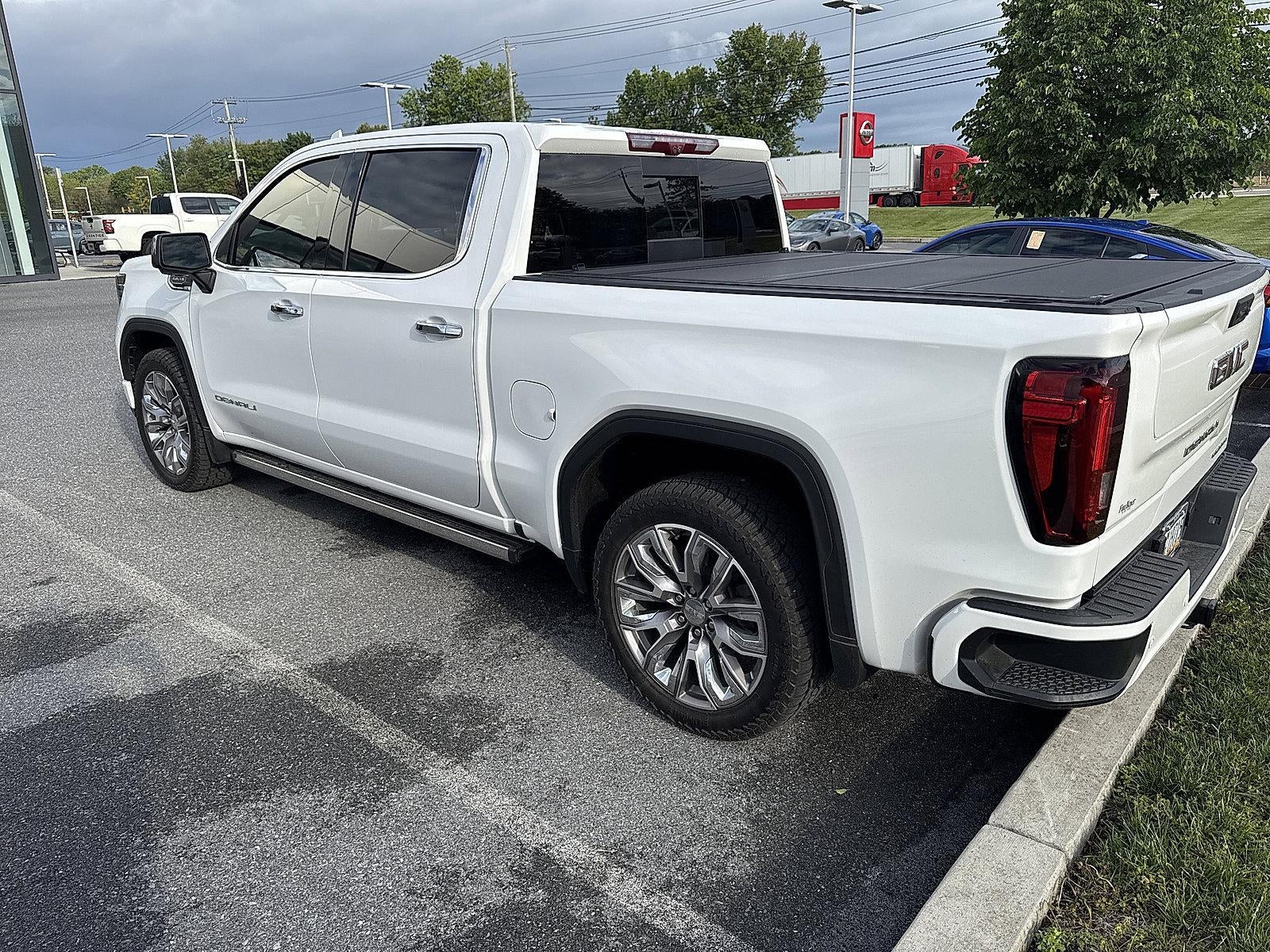 2023 GMC Sierra 1500 Crew Cab Short Box 4-Wheel Drive Denali