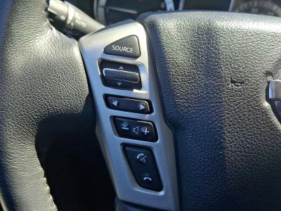 2017 Nissan Titan 4x4 Crew Cab SL