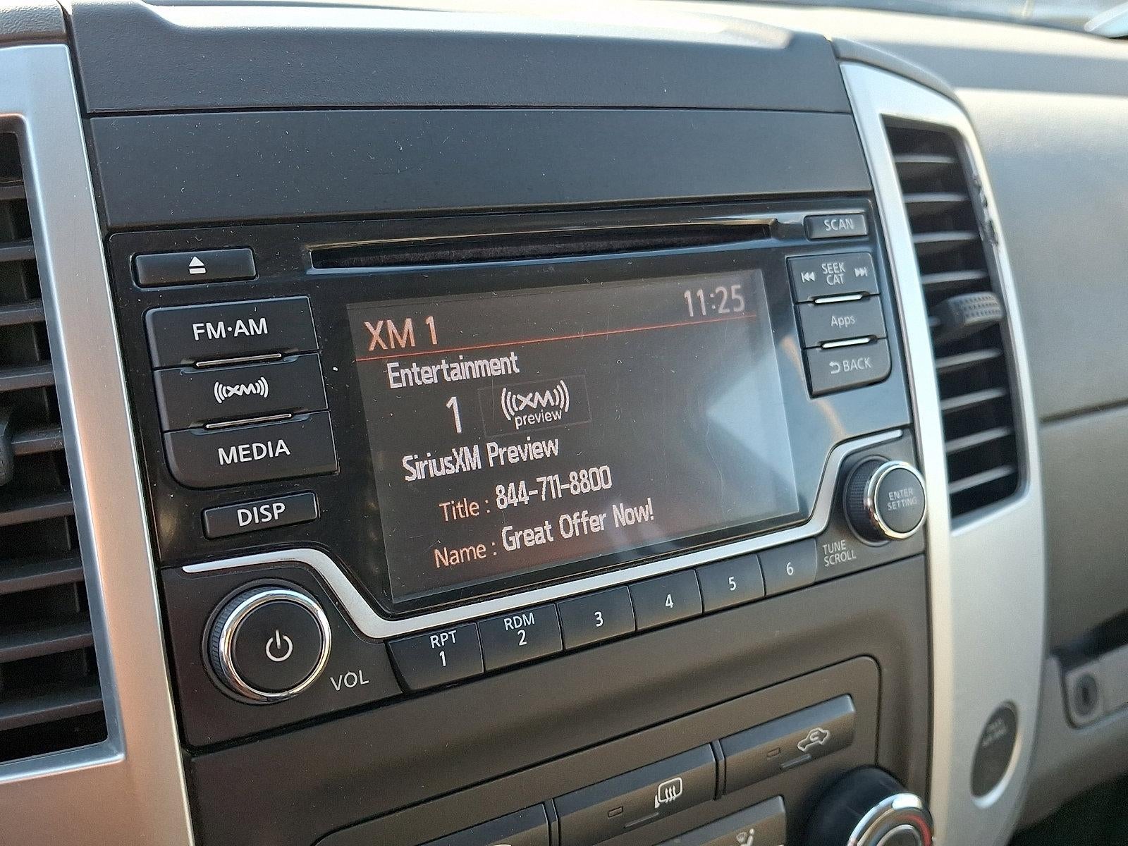 2015 Nissan Frontier 4WD Crew Cab LWB Auto SV