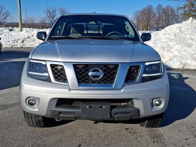 2015 Nissan Frontier 4WD Crew Cab LWB Auto SV