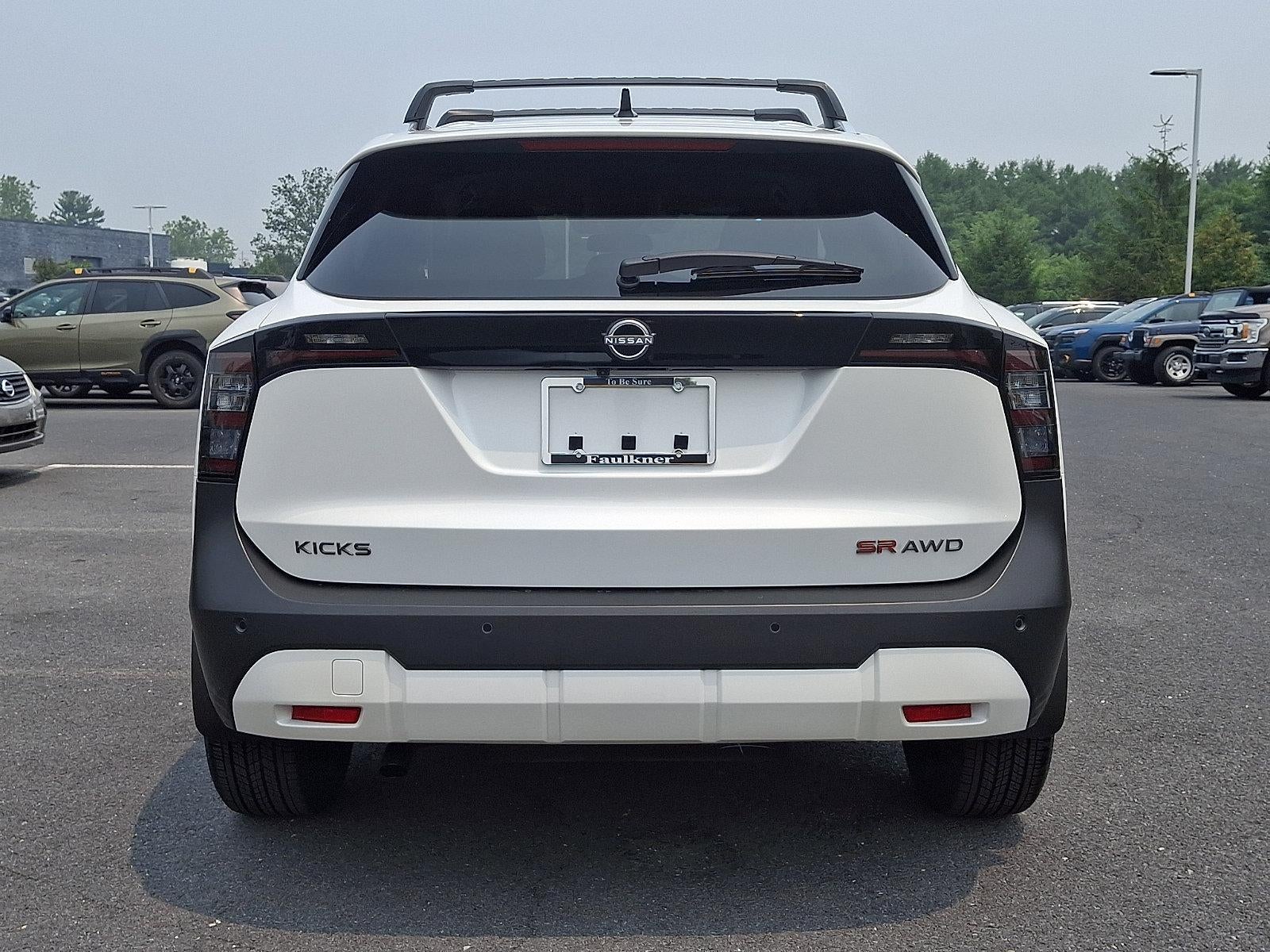 2026 Nissan Kicks SR AWD