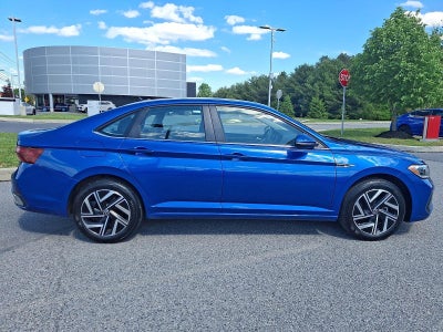 2024 Volkswagen Jetta SEL Auto