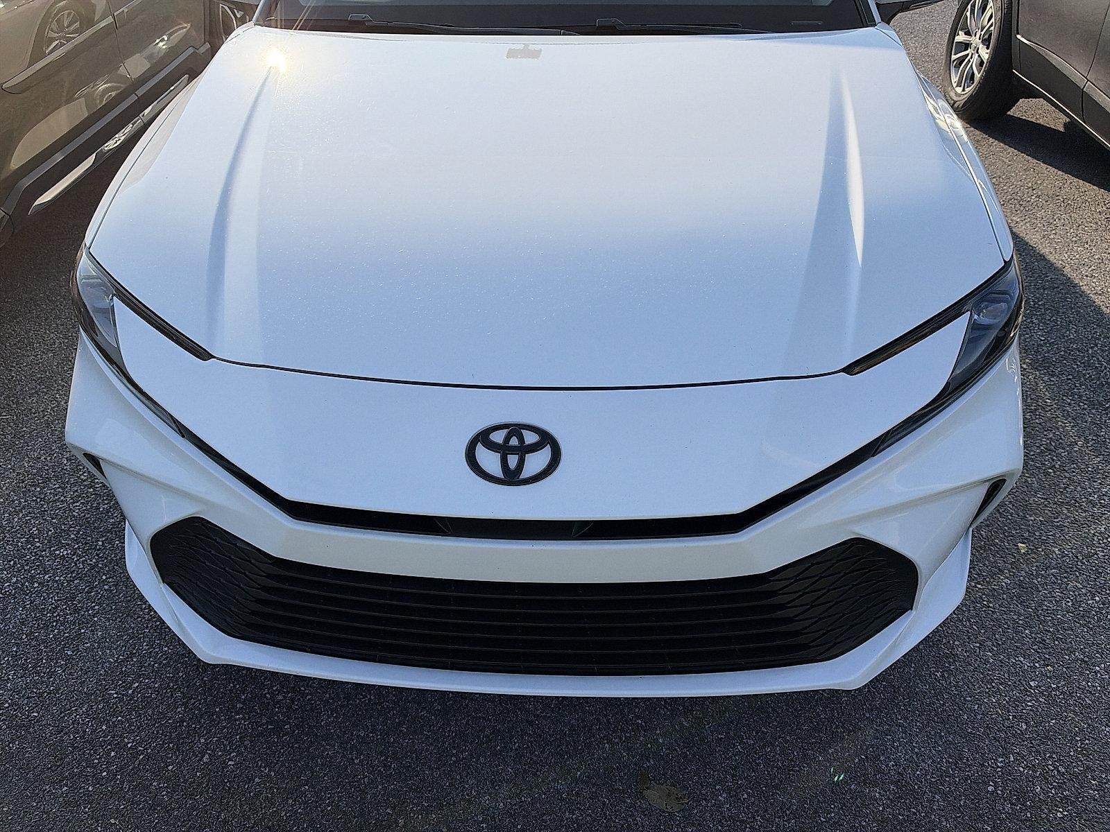 2025 Toyota Camry XSE AWD (Natl)