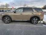 2023 Nissan Pathfinder Platinum 4WD