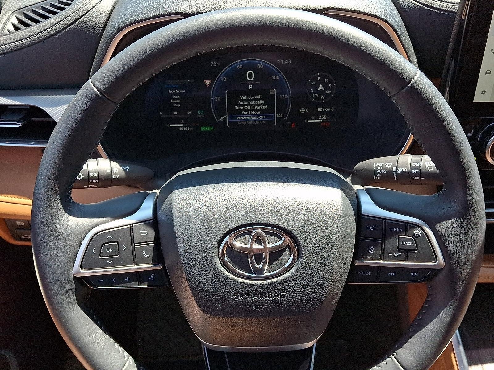 2024 Toyota Highlander Hybrid Platinum AWD (Natl)