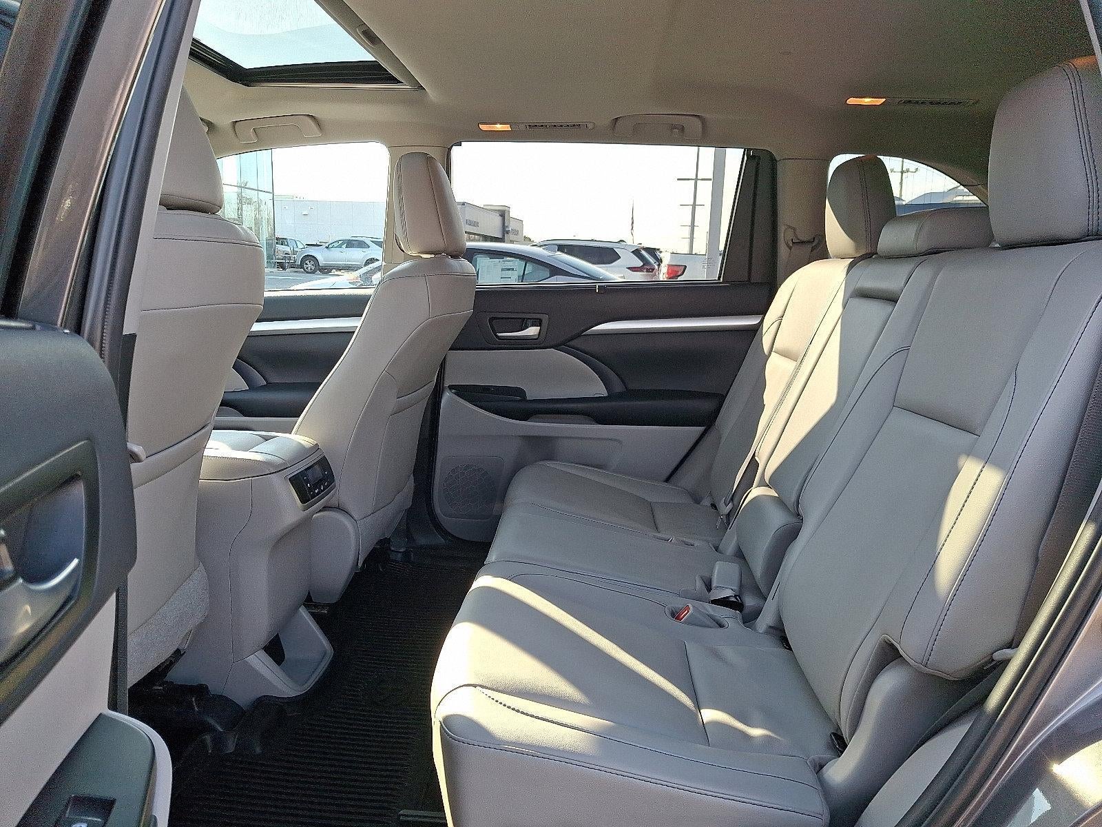 2019 Toyota Highlander XLE V6 AWD (Natl)