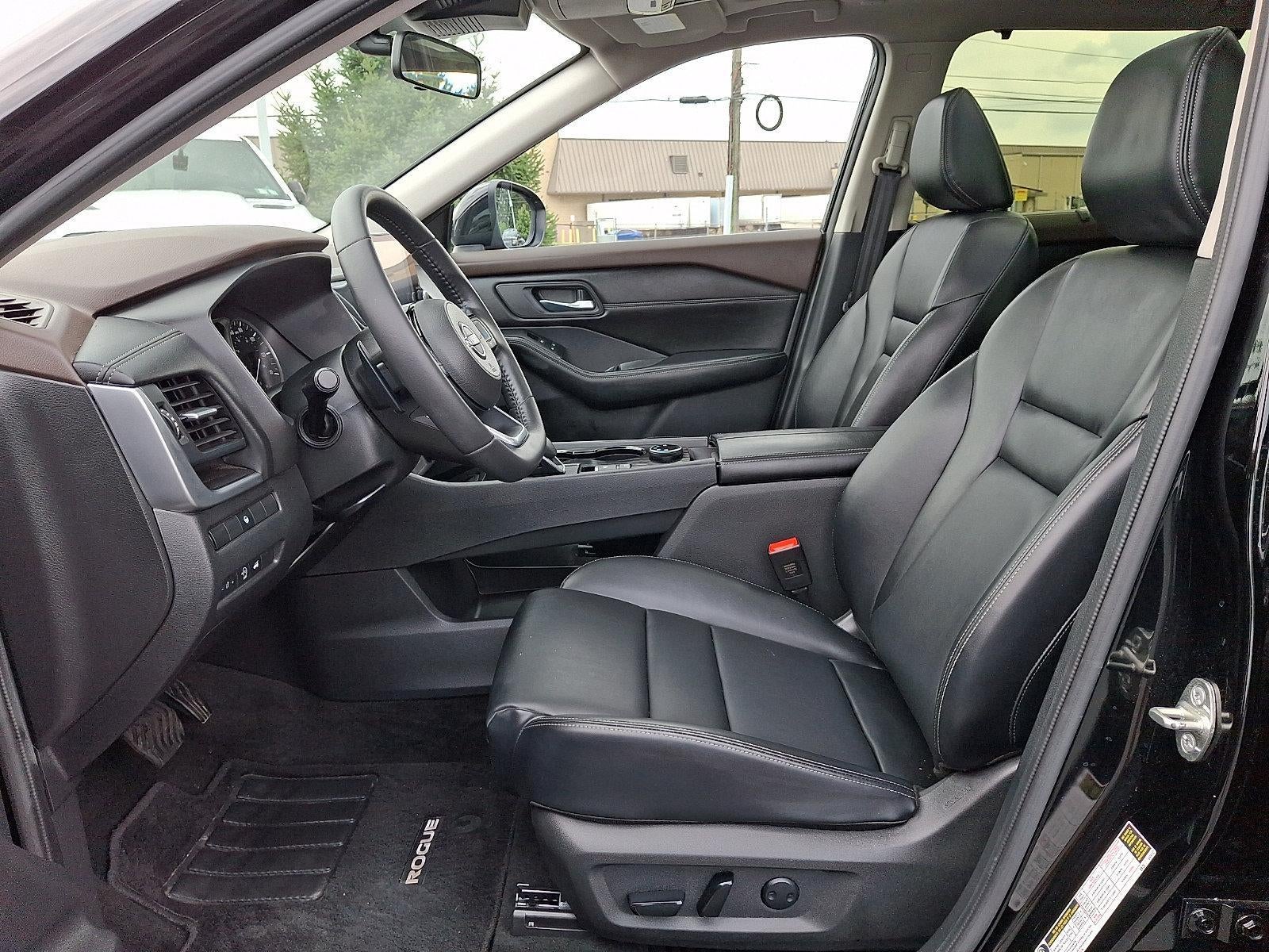 2023 Nissan Rogue AWD SV
