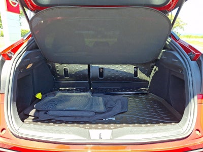 2021 Toyota C-HR Nightshade FWD (Natl)