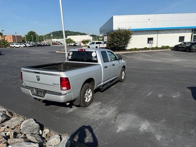 2018 RAM 1500 Express Quad Cab 4x4 6'4" Box