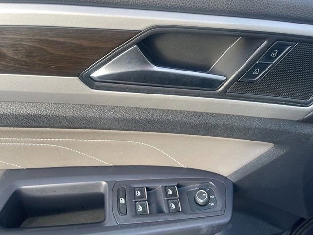 2021 Volkswagen Atlas 3.6L V6 SE w/Technology