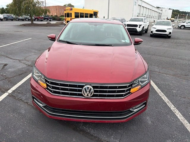 2016 Volkswagen Passat 1.8T SE