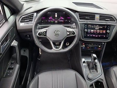 2024 Volkswagen Tiguan SE R-Line Black