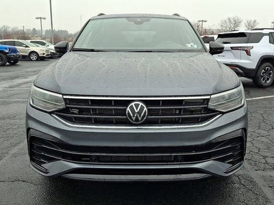 2024 Volkswagen Tiguan SE R-Line Black