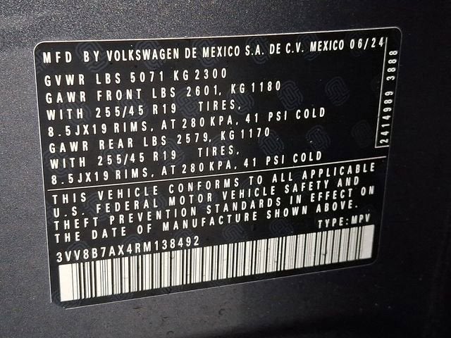 2024 Volkswagen Tiguan SE R-Line Black