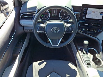 2024 Toyota Camry Hybrid LE
