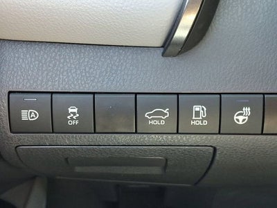 2024 Toyota Camry Hybrid LE