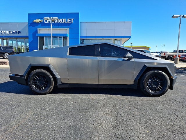 2025 Tesla Cybertruck All-Wheel Drive
