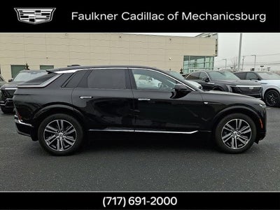 2024 Cadillac LYRIQ Luxury 1