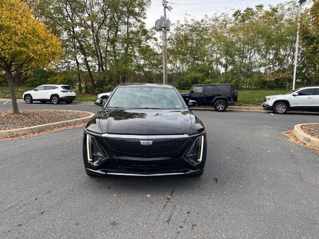 2024 Cadillac LYRIQ Sport 2